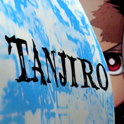 Tanjiro | Demon Slayer (Nouveau tissu et Logos brodés !)
